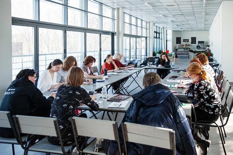 Творческий практикум для всей семьи «День практик для себя»