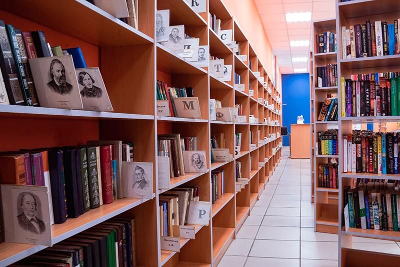 Подростковый книжный клуб «Дуб»