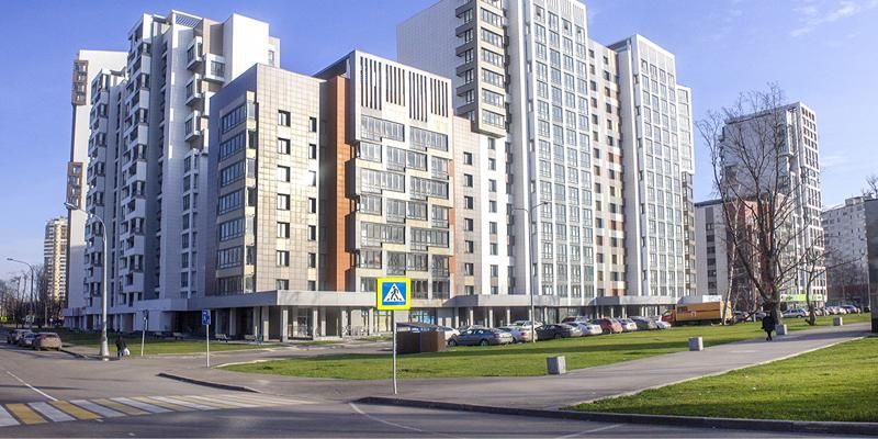 В Москве обустроили удобный подъезд к 41 дому по программе реновации