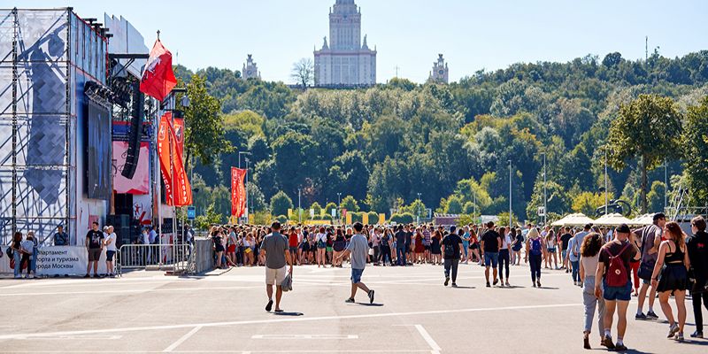 Тренировки с чемпионами и музыкальный марафон: 100-летие московского спорта отпраздновали в «Лужниках»