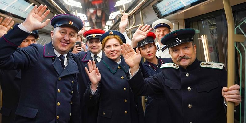 Команда «Готов!», или Как менялась работа машинистов московского метро