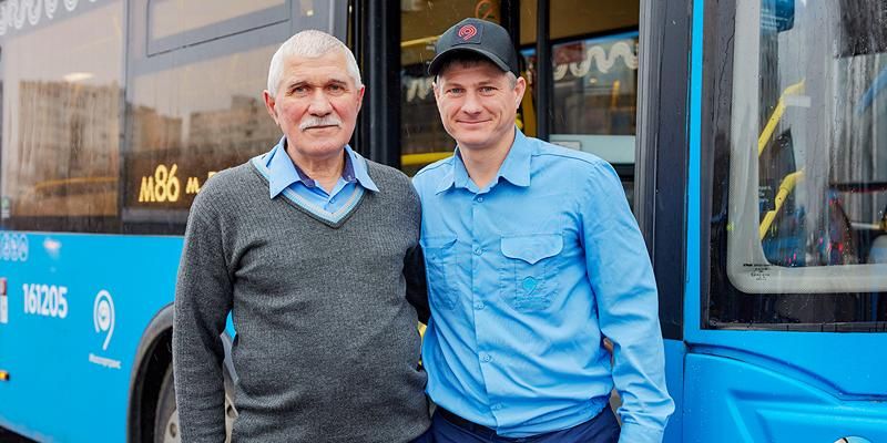 Рассветы в пути, «тайфун» и «гармошки». Сотрудники московского транспорта — о любви к профессии и новых технологиях