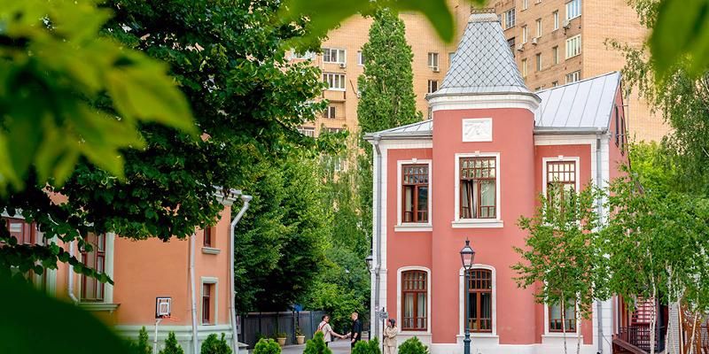 В Москве наградят лауреатов международной литературной премии имени Сергея Есенина