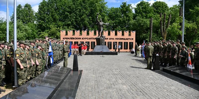 Более 500 человек приняли участие в восьмом ежегодном марш-броске «Волоколамский рубеж»
