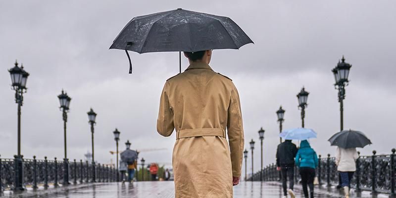 Облачная погода и небольшие дожди ожидаются в ближайшие дни в Москве