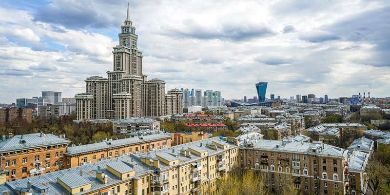 В столице капитально отремонтируют около 680 крыш жилых домов