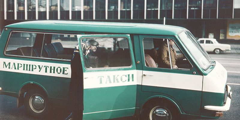 Новый вид транспорта: Главархив – о том, как в Москве появились маршрутные такси