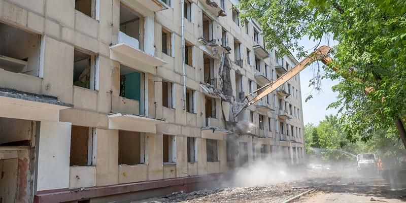 Около 60 жилых домов демонтировали по программе реновации с начала года