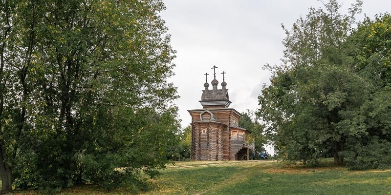 Памятник севернорусской архитектуры: какую историю хранит церковь Георгия Победоносца в «Коломенском»