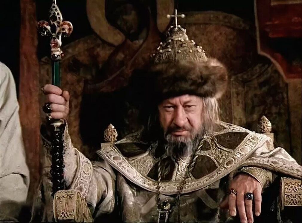 Человек, которого любили все: 100 лет со дня рождения Евгения Евстигнеева