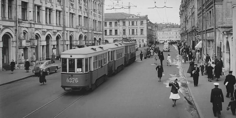 Погружение в эпоху: Главархив опубликовал видеохронику о Москве ко Дню города
