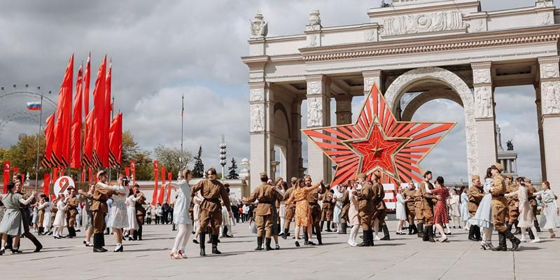 Более 2,5 тысячи патриотических мероприятий прошло на культурных площадках Москвы в Год защитника Отечества