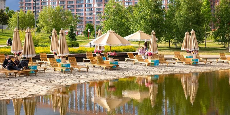 В парках Москвы открыта 41 оборудованная зона отдыха у воды