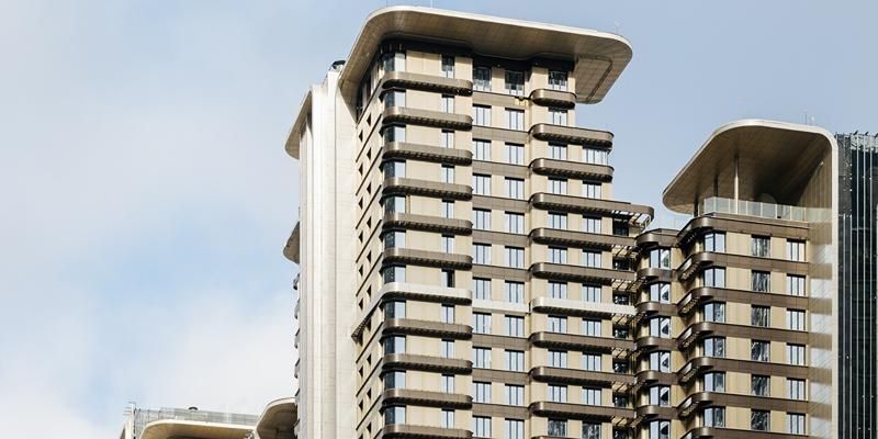 Стартовала выдача ключей дольщикам дома на улице Василия Ланового