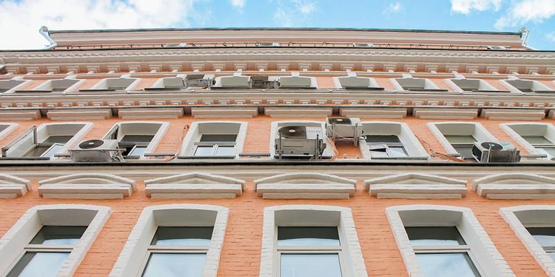 Узнаваемые элементы: в 2025 году в столице приведут в порядок 23 дома с фризами на фасадах