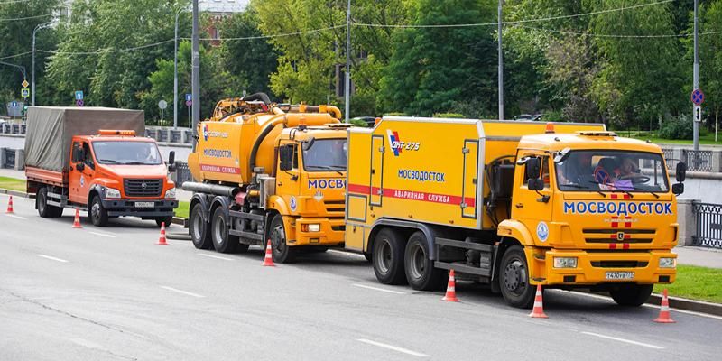 Городские службы ликвидируют последствия непогоды