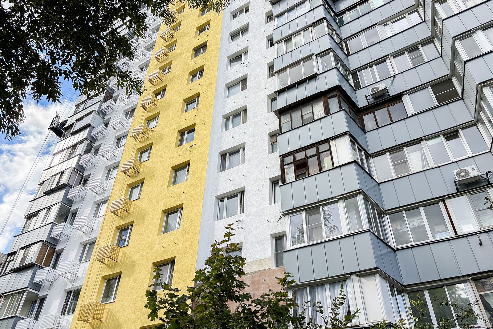 В Нагатино-Садовниках проходит капремонт пяти домов по современной технологии