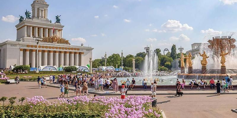 ВДНХ приглашает на тематические экскурсии к Празднику Весны и Труда