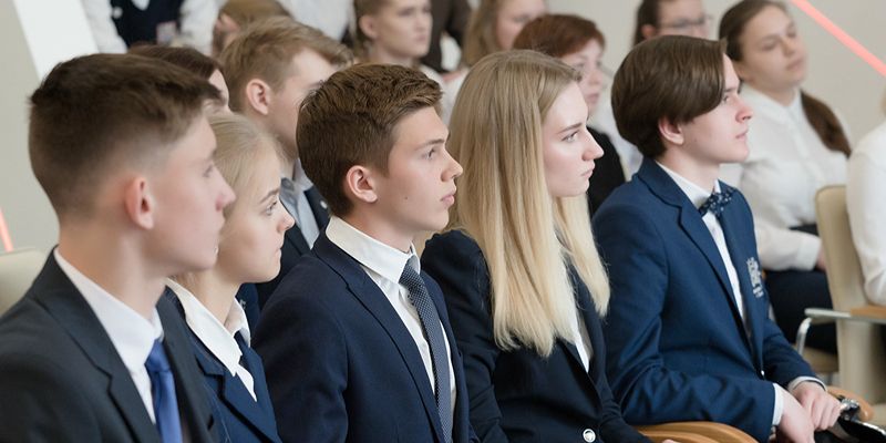 Уроки финансовой грамотности и консультации экспертов: как проходит Всероссийская неделя сбережений