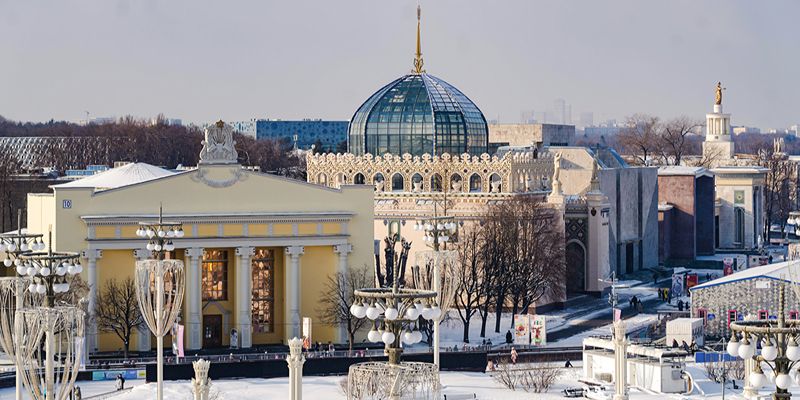 Rich history, latest achievements and community spirit: how VDNKh becomes a friendship space