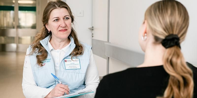 Социальные координаторы начали работать еще в пяти больницах Москвы