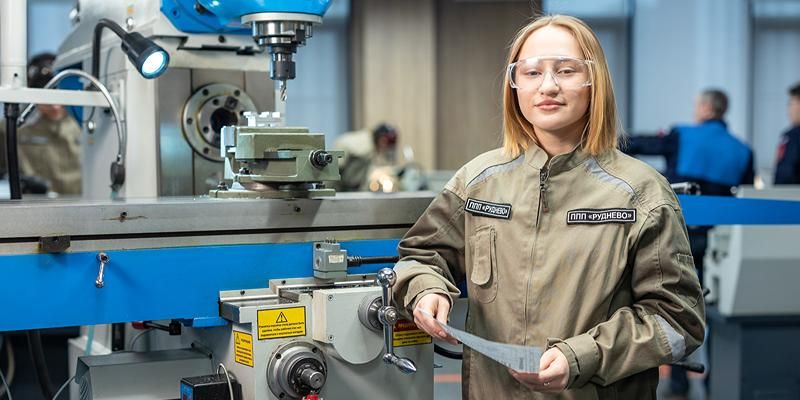 Как колледжи Москвы готовят профессионалов для крупнейших промышленных предприятий