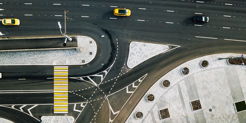 Новые переходы, светофоры и парковки: как проекты ЦОДД делают дорожное движение комфортнее и безопаснее