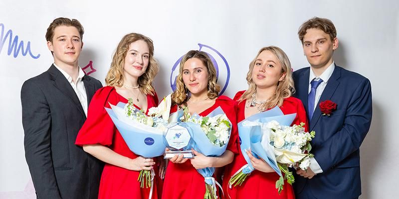Быть учителем — значит быть настоящим: педагоги года Москвы — о работе с детьми, призвании и хобби
