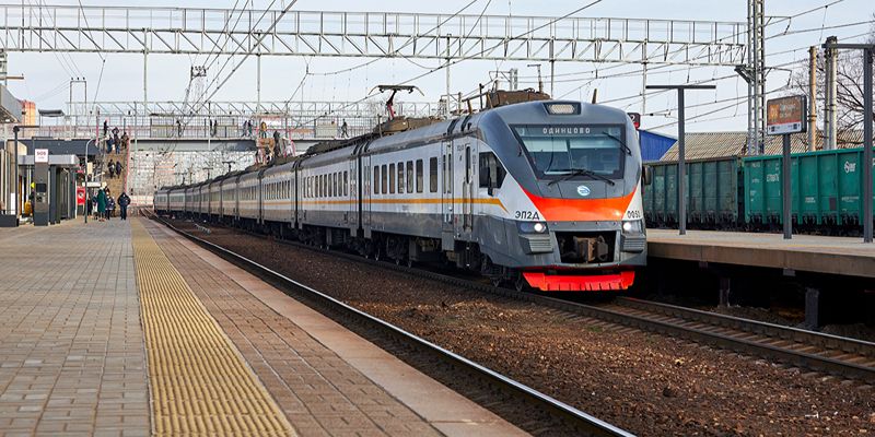 В майские праздники назначат дополнительные электрички