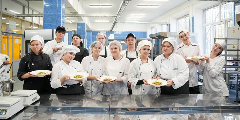 Преподаватели кулинарных колледжей прошли стажировку у ресторанных шефов
