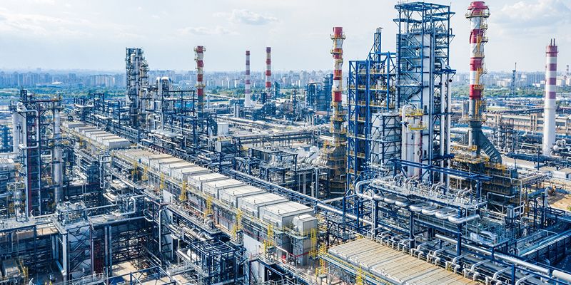 Новые технологии и методы работы: Московский нефтеперерабатывающий завод отмечает 85-летие