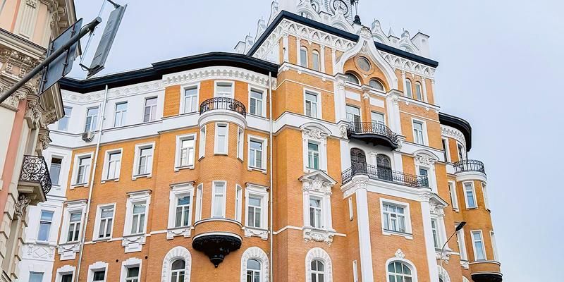 Более 2,4 тысячи домов капитально отремонтировали в Москве за 2025 год