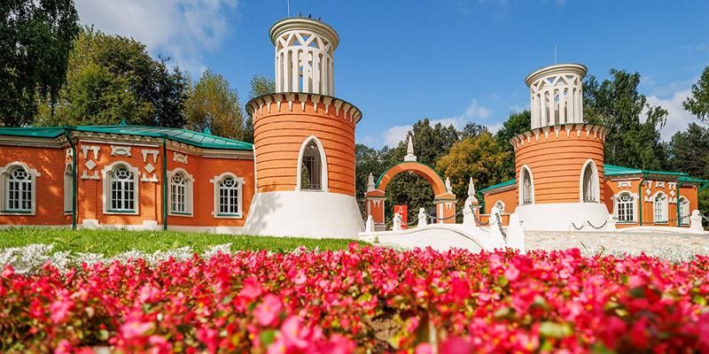 Дивные сады, резиденция царя и московский салон: какими были столичные парки в разные годы