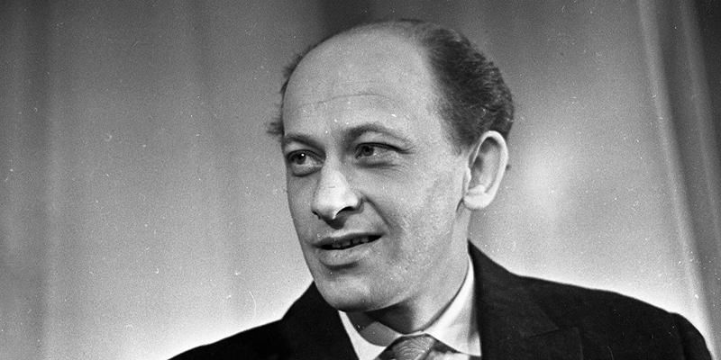 Человек, которого любили все: 100 лет со дня рождения Евгения Евстигнеева