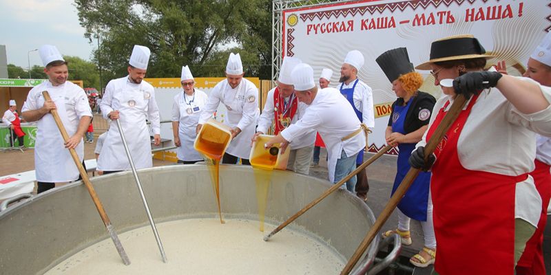 Фестиваль «Русское поле» удивит гостей новыми рекордами и блюдами царской кухни
