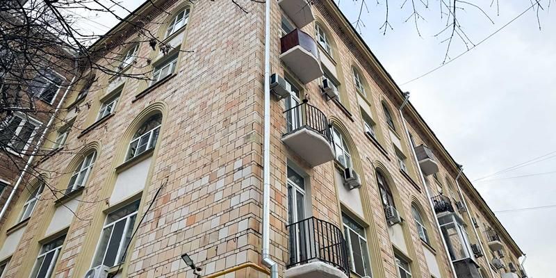 Более 30 домов с арочными окнами капитально отремонтируют до конца года