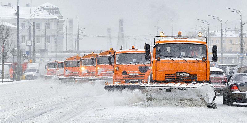 Движение на дорогах города осложнено из-за непогоды