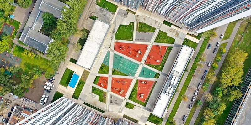 Более 180 спортивных и детских площадок обустроили в 2024 году по программе реновации