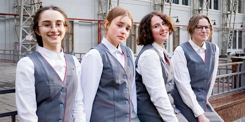 Более 3,5 тысячи студентов Москвы помогают участникам СВО и ветеранам