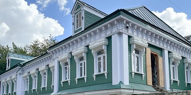 Завершается реставрация фасадов дома купца Виноградова в 2-м Крутицком переулке