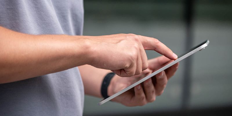 Год безопасности в Сети: онлайн-проект «Перезвони сам» отмечает первый день рождения