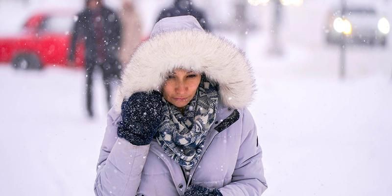 Сильный снегопад в столице продолжится в течение всего дня