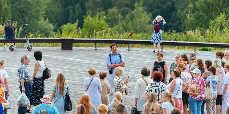 Для москвичей и туристов проведут 230 бесплатных экскурсий по столице