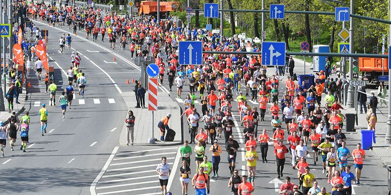 Набережные и улицы в ЦАО перекроют в выходные из-за проведения полумарафона