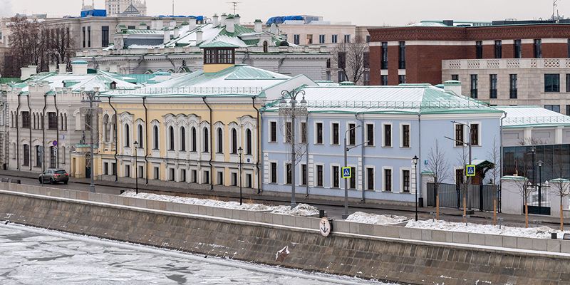 В столице обновят гранитную облицовку пяти набережных