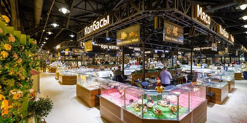 Участник московских ярмарок помогает землякам-белгородцам своей продукцией