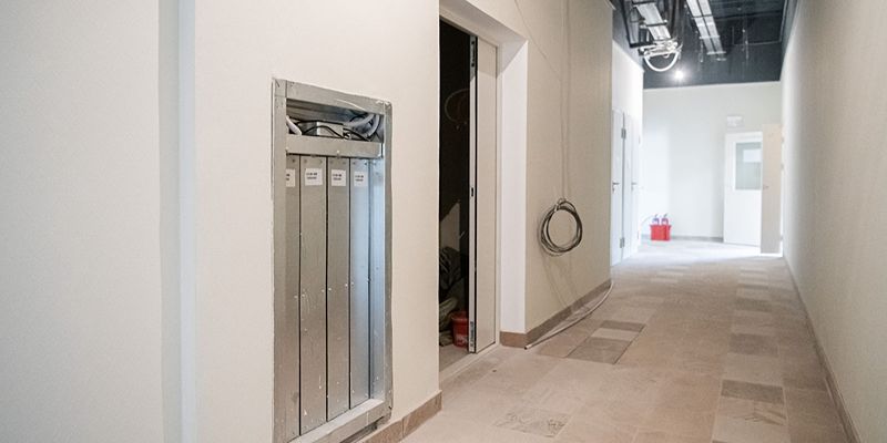 Город выставил на торги семь коммерческих помещений в трех округах