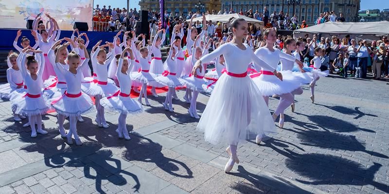 Квест, спектакль, выставка и мастер-класс: как в столице отметить Международный день защиты детей вместе с НКО