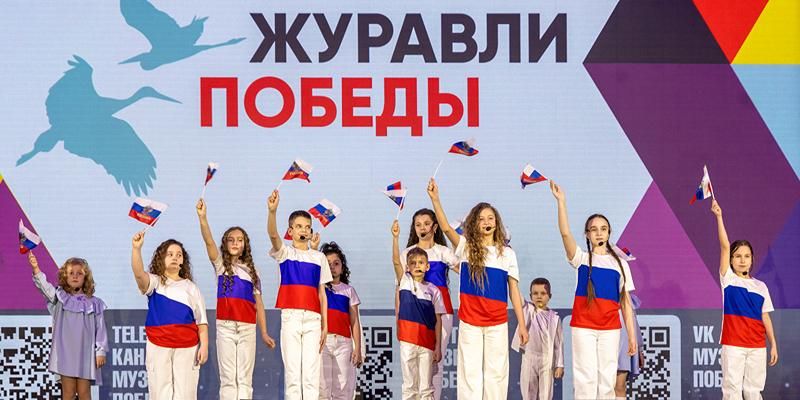 Концерты, выставки, шоу и квесты от реконструкторов: как Москва встречает День России