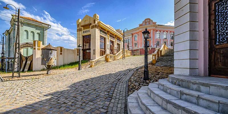 Китайский квартал, рыбный рынок и пирс: что можно увидеть на площадке «Дальневосточный город» в кинопарке «Москино»